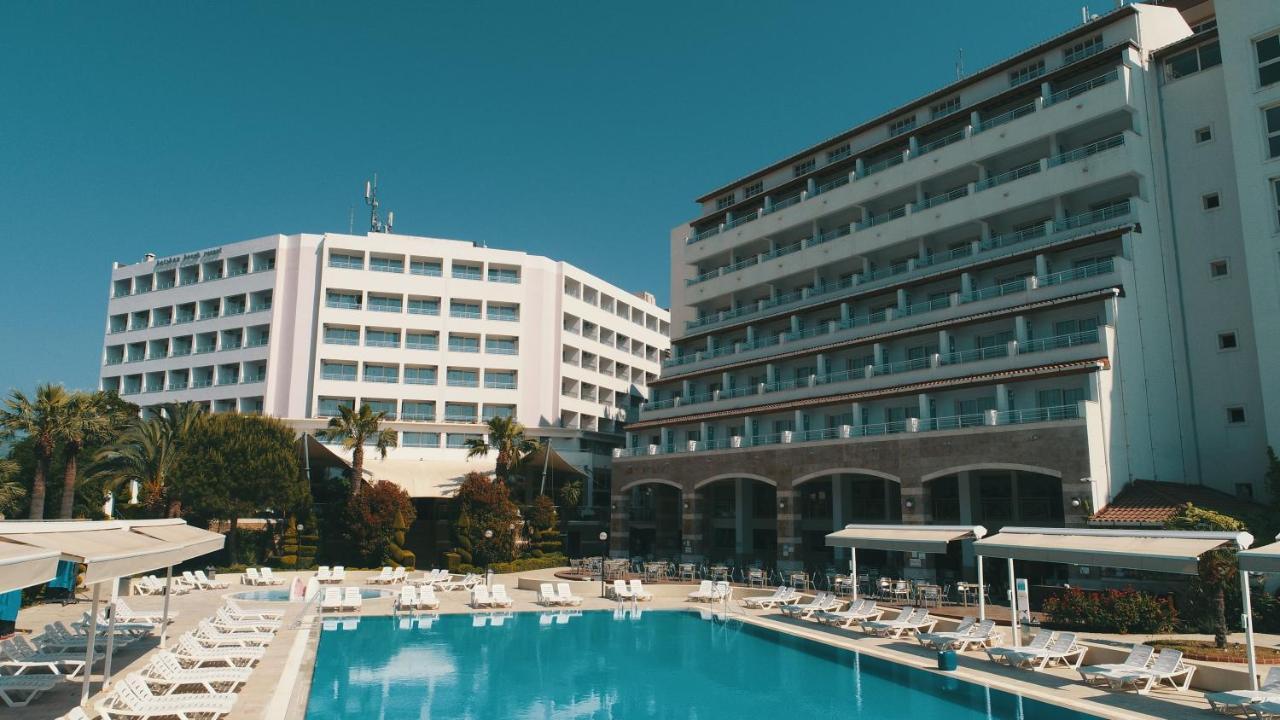 Batihan Beach Resort & Spa クシャダス エクステリア 写真