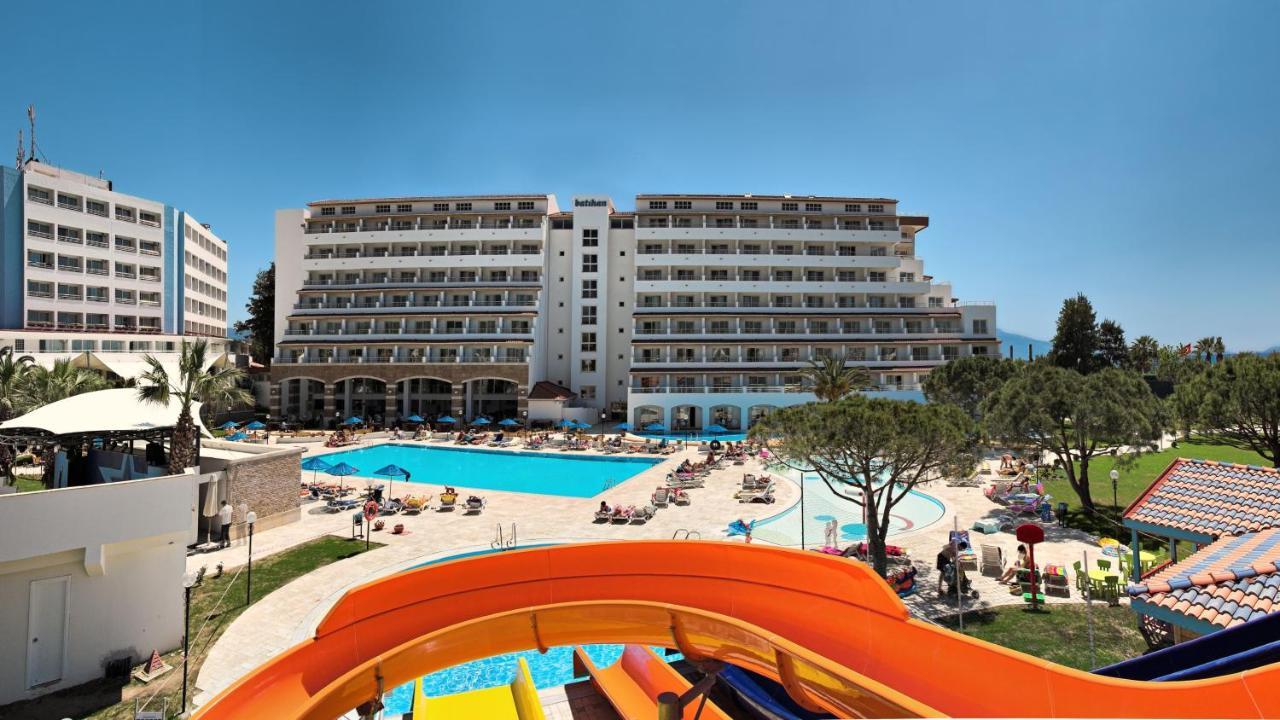 Batihan Beach Resort & Spa クシャダス エクステリア 写真