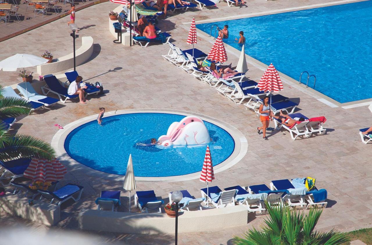 Batihan Beach Resort & Spa クシャダス エクステリア 写真