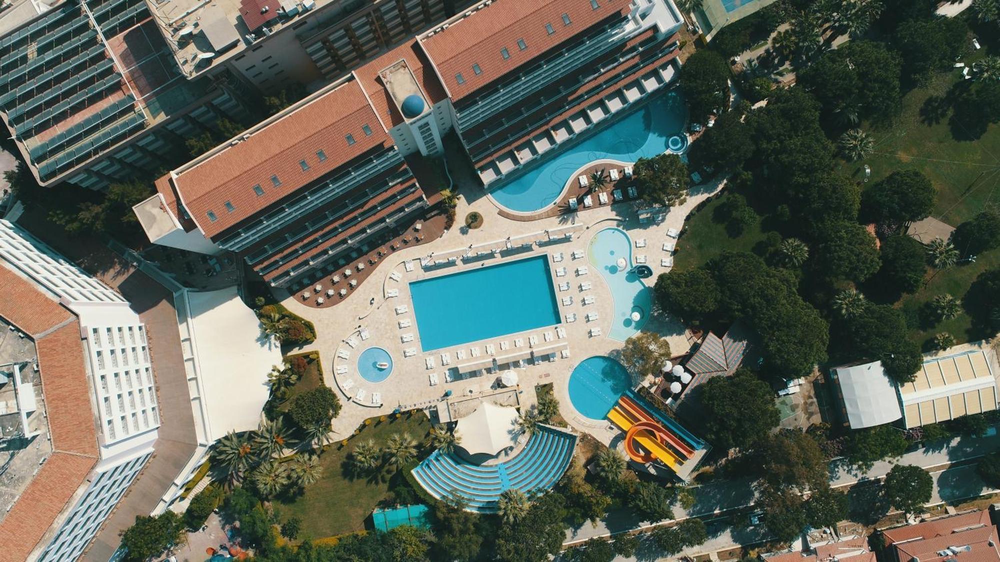 Batihan Beach Resort & Spa クシャダス エクステリア 写真
