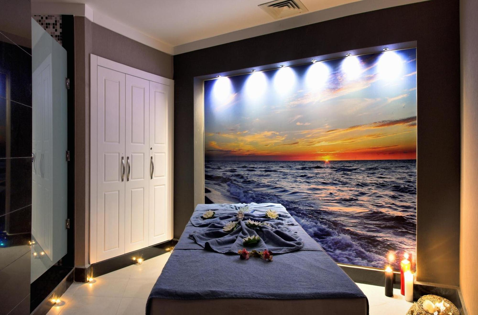 Batihan Beach Resort & Spa クシャダス エクステリア 写真